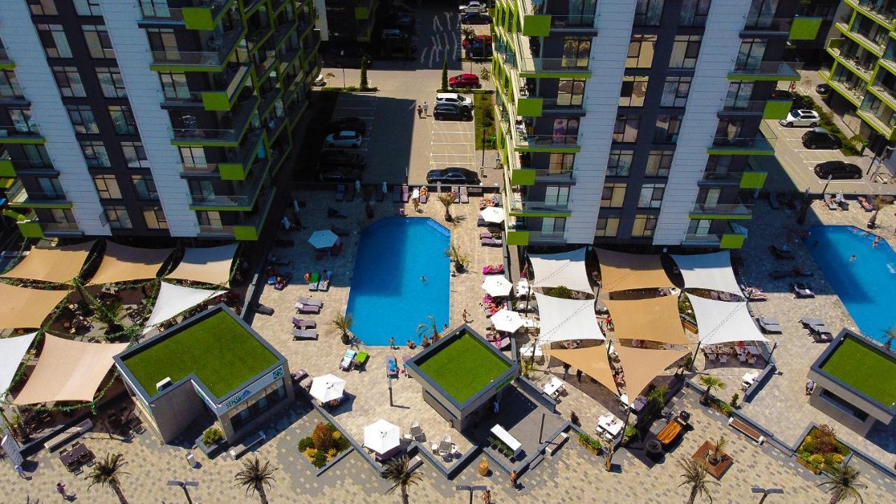 Sunfest Aparthotel Pool & Spa Mamaia Nord Năvodari Exterior foto